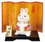 MATSUMOTO - белый кролик с ширмой и подставкой