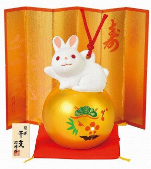 MATSUMOTO - малыш-кролик на золотом шаре