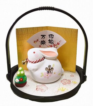 MATSUMOTO - кролик в корзиночке с кадомацу