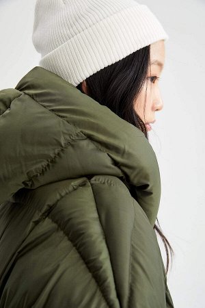 Надувная зимняя длинная ветрозащитная куртка с капюшоном Regular Fit Parka