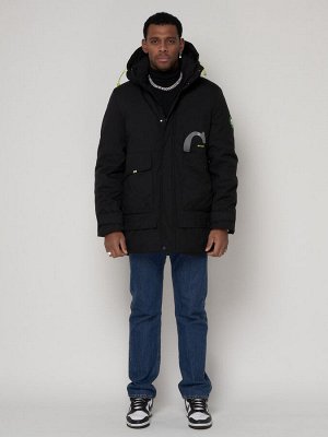 Спортивная молодежная куртка удлиненная мужская черного цвета 90020Ch