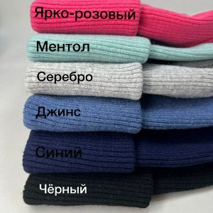 Шапка женская белая (осень-весна)