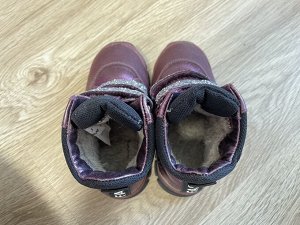 Отличные зимние ботинки, размер 24