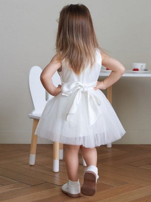 Нарядное платье со стразами "Бабочка" (молочное)