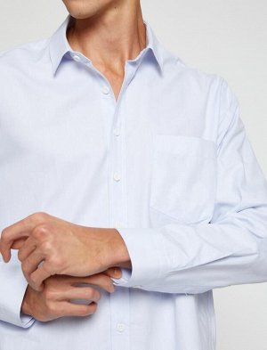 Базовая рубашка с классическим воротником и карманом