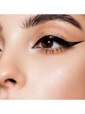 Подводка - фломастер для глаз VINYL LINE ultra black 24H waterproof