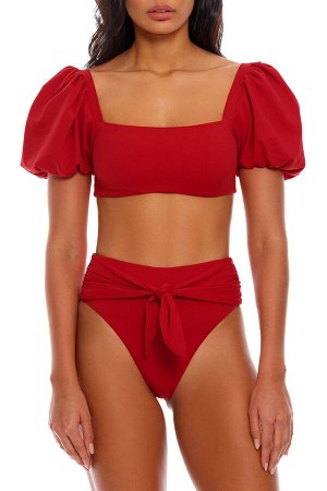 Плавки 9353 Isabella Red с высокой талией и открытым вырезом бедра. Модный пояс, который можно завязать спереди и на спине. Прекрасно комбинируются с другими изделиями. Выполнены из люксовой ткани с т