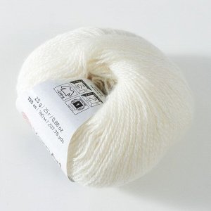 Пряжа "Silky Wool" 35% силк район, 65% мерино. вул 190м/25г (330 молочный)