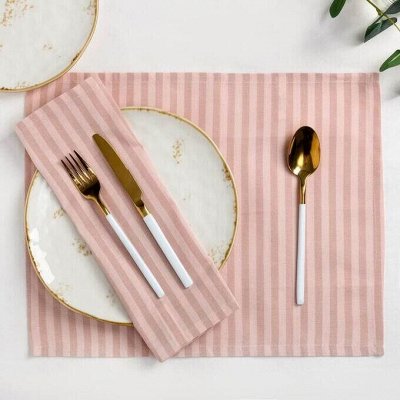 Розовый романтизм: кухонный текстиль для уютных ужинов