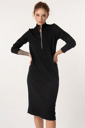 Платье трикотажное прямое миди с длинным рукавом черное