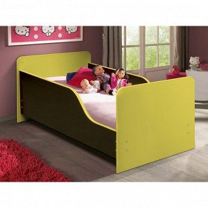 Кровать детская с бортом «Малышка №2», 600 ? 1400 мм, цвет венге / жёлтый