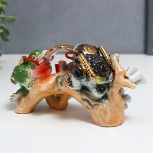 Нэцке керамика "Две жабы на ветке сакуры" 8х6,5х16 см