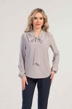 Блуза Блуза с завязкой "бант" из эластичной блузочной ткани. Расцветка кофейный. Рукава длинные 63 см. Без застёжки. Без подклада. Низ прямой.  Блуза идеально подойдет для офиса и учёбы. ДИ в 42-44 р 