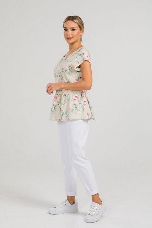 Блуза Блуза выполнена из эластичной блузочной ткани. Расцветка цветы на бежевом. Круглый вырез горловины. Короткие рукава, в 42-44 р 18 см, в 46-48 р 19 см, в 50-54 р 20 см. Открытая спинка. Модель от