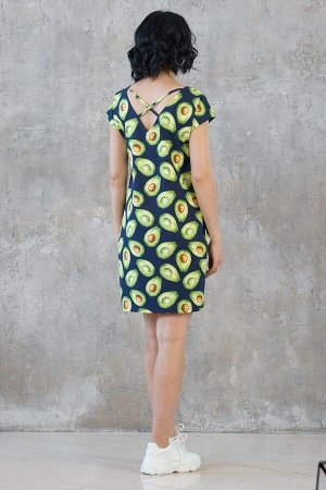 Платье Платье из хлопкового эластичного трикотажного полотна свободного силуэта. Расцветка авокадо на тёмно-синем. Круглый вырез горловины. Короткие рукава, длинна плеча в 42-44 р 17 см, в 46-48 р 18 