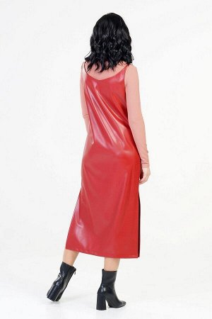 Платье Стильный сарафан свободного силуэта из эластичной эко - кожи. Расцветка красный. Верх модели оформлен V - образным вырезом и втачными лямками. Низ ровный, по бокам разрезы.   Стирка не рекоменд