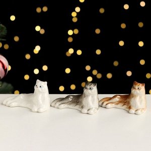 Сувенир "Лежащий персидский кот", 5,5х5х4,5 см ,фарфор цвет МИКС