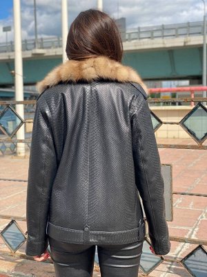 Куртка Куртка из натуральной турецкой кожи с куницей 60 см
Размеры42,44,46,48
