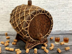 Бочка дубовая состаренная 5 л