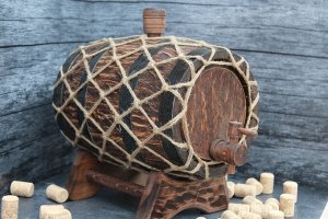 Бочка дубовая состаренная 5 л