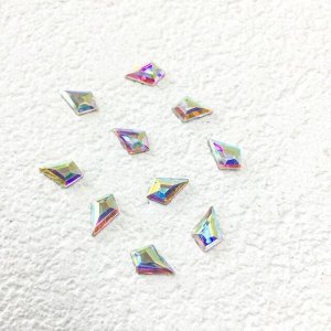 Стразы стекло "Ромб" Голография Crystal AB, 5,5*4,5мм (10шт.)