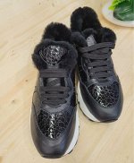Кроссовки женские зимние
