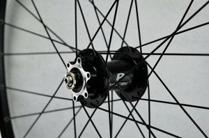 Передние велосипедное колесо PASAK DH19 под V-brake. 26 дюймов. Черный