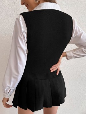 Вязаный жилет-свитер без блузки