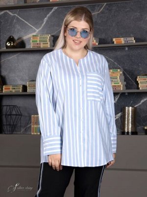 Блузка Стильная блуза-рубашка А-образного силуэта из смесовой эластичной ткани с высоким содержанием хлопка, с рисунком в полоску. Застежка на пуговицы, которые установлены с разной амплитудой: три пу