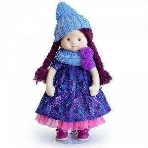 Мягкая кукла Тиана в шапочке и шарфе