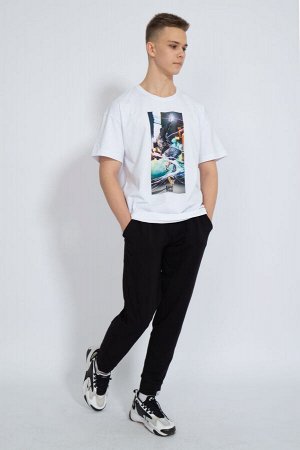 Футболка Футболка Kivviwear 1001/20 белый 
Состав: Хлопок-92%; Эластан-8%;
Сезон: Осень-Зима
Рост: 170

Джемпер свободного кроя, оверсайз. Удлиненный рукав, c завышенной горловиной. Ткань кулирная гл