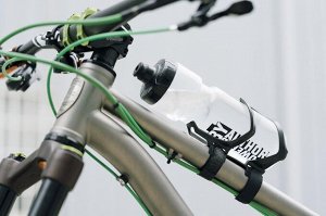 Универсальный Флягодержатель Granite Aux Carbon GBCK0-01