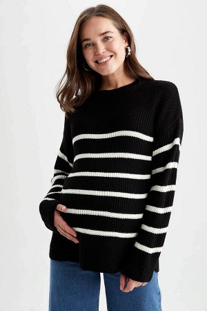 Трикотажный свитер в полоску стандартной посадки с круглым вырезом для беременных