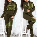 Костюм  зеленыйна флисе +велюровые вставки
