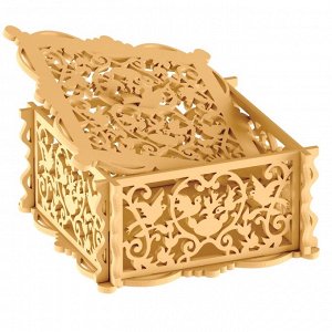 Шкатулка резная