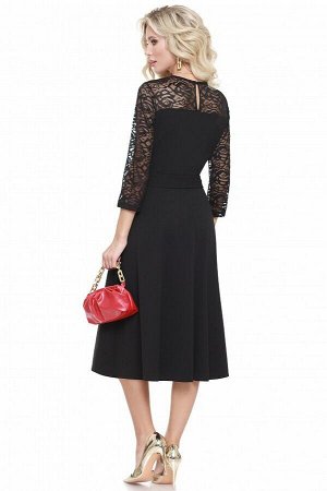 Платье Элегантное приталеное платье с шикарной расклешеной юбкой - настоящий королевский наряд 21 века! Идеальный черный цвет становится еще интереснее засчет сочетания с черным кружевом - из него вып