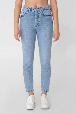 Легкие джинсовые джинсы Mom с высокой талией