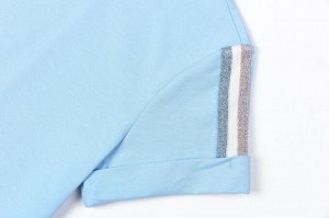 Футболка Цвет голубой

Собирая базовый сезонный гардероб, в любом женском стиле найдется место футболке. Футболка стала настолько универсальной, что сегодня трудно представить одежду, с которой бы она