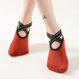 Носки для йоги женские, цвет красный