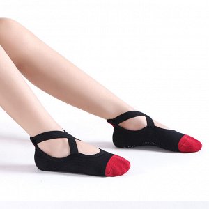 Носки для йоги женские, цвет черный/бордовый