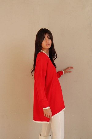 Пуловер удлинённый красный с белыми полосками