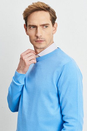 Стандартный крой Нормальный крой с круглым вырезом Голубой трикотажный свитер