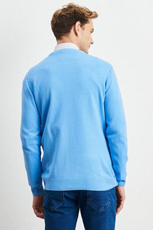Стандартный крой Нормальный крой с круглым вырезом Голубой трикотажный свитер
