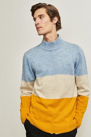 Стандартный крой Водолазка стандартного кроя Полосатый сине-горчичный трикотажный свитер