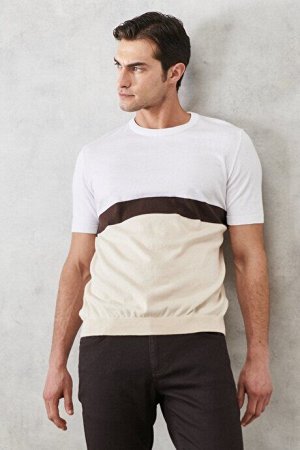 Трикотажная футболка стандартного кроя с круглым вырезом из 100 % хлопка бежевого цвета цвета бежевого цвета