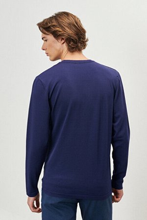 Стандартный крой Нормальный крой с круглым вырезом Легкий свободный свитер Темно-синий трикотажный свитер