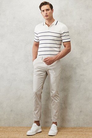 Брюки чинос Slim Fit Slim Fit с боковыми карманами и камнями