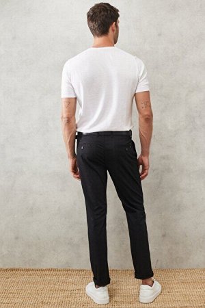 Черные брюки чинос узкого кроя с боковым карманом