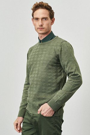 Ткань с защитой от пиллинга Стандартный крой с круглым вырезом Фактурный зеленый трикотажный свитер