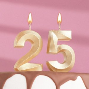 Свеча в торт юбилейная "Грань" (набор 2 в 1), цифра 25, цифра 52, золотой металлик, 7.8 см